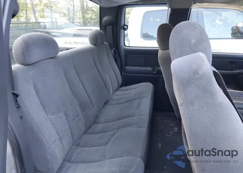 2004 Chevrolet Silverado 1500 Ls из США, поврежденный, VIN 2GCEC19V141284704